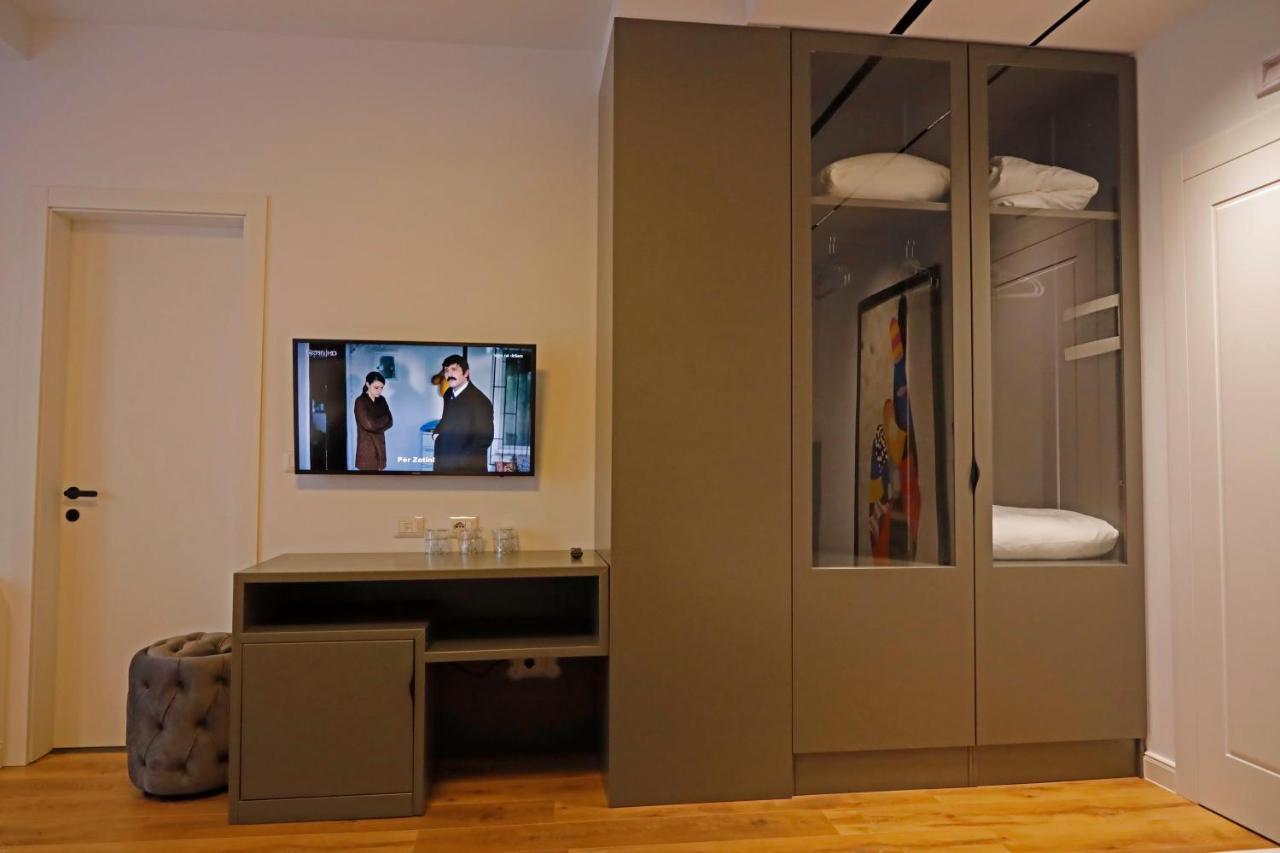 Mark Hotel Tirana Bërxull Dış mekan fotoğraf